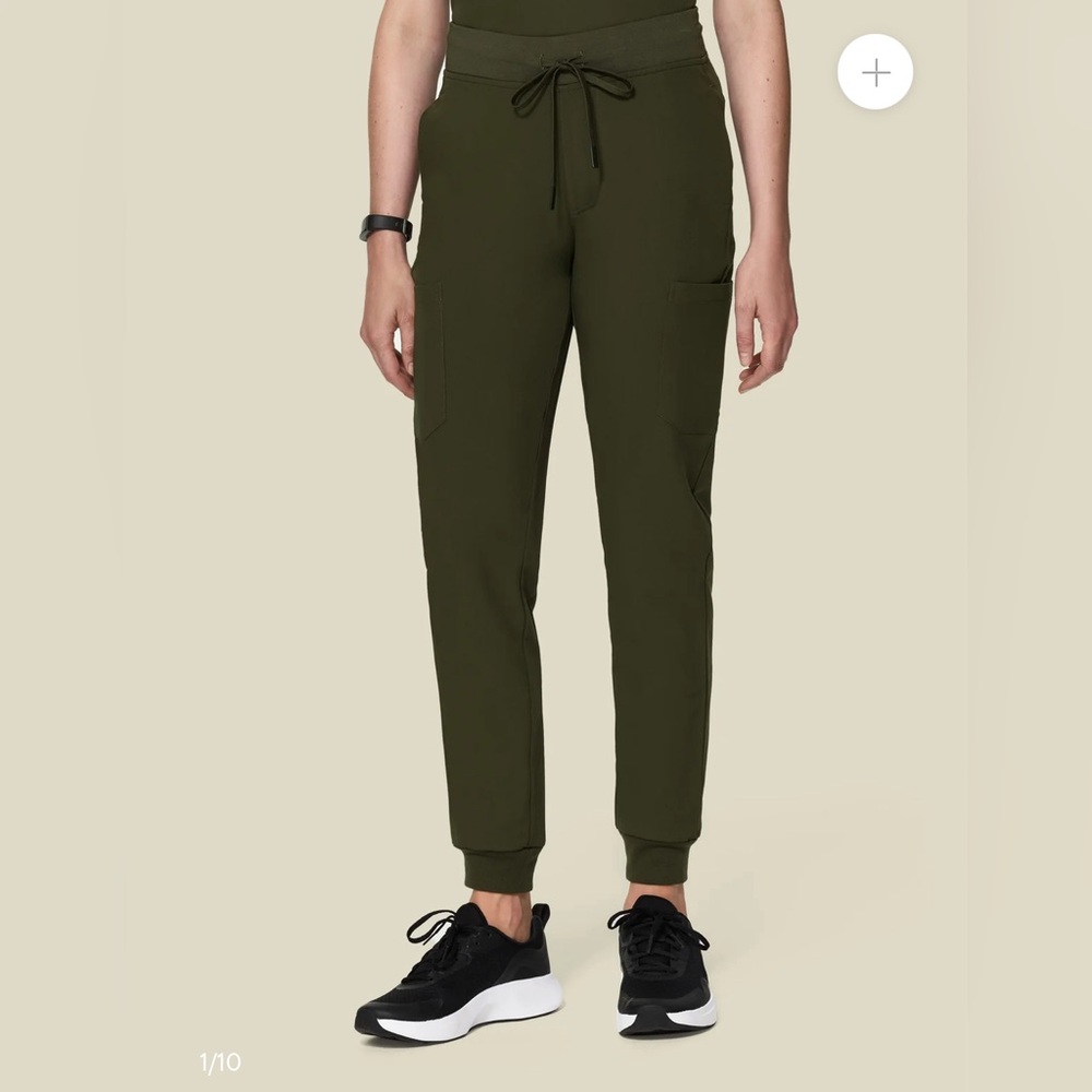 Jogger scrub pants
